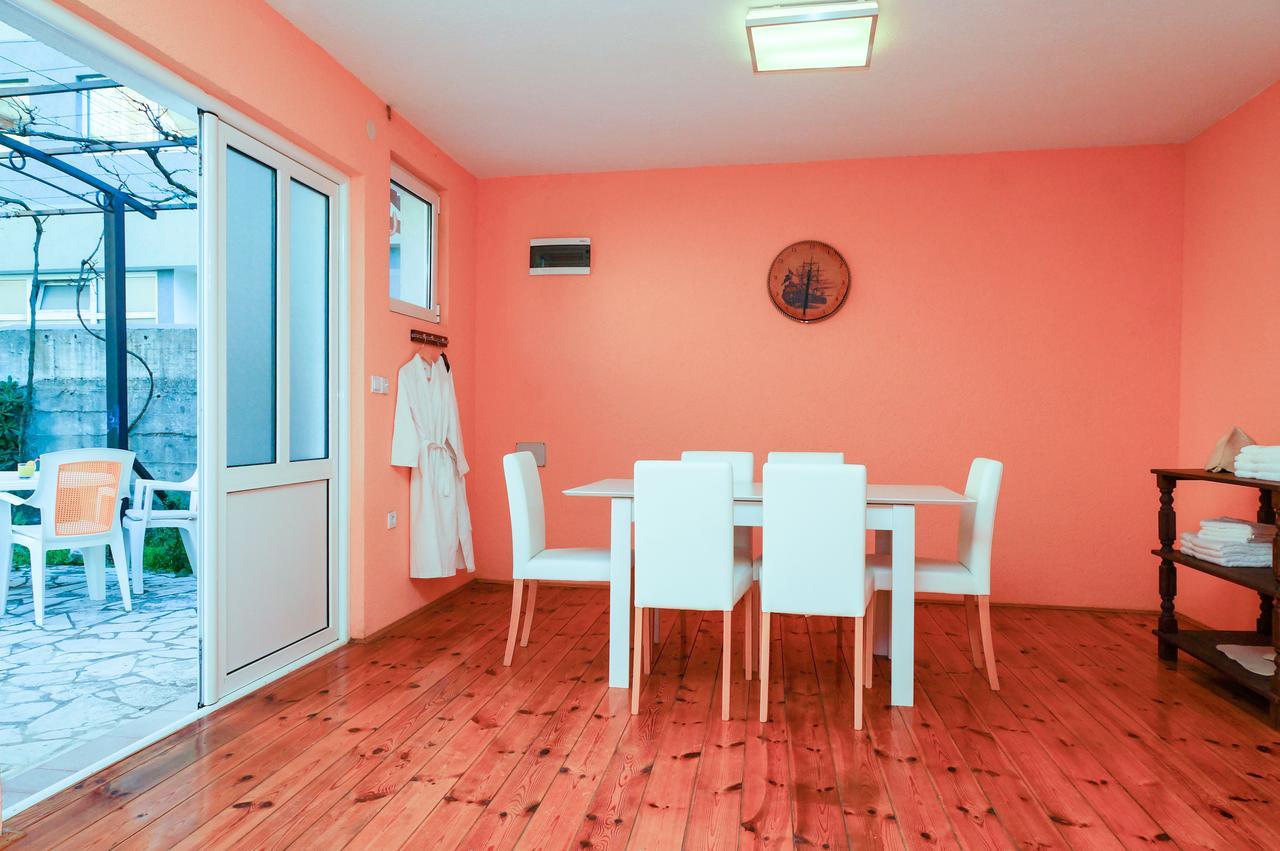 Apartments Apple Cat Montenegro Ko Bijela Eksteriør billede