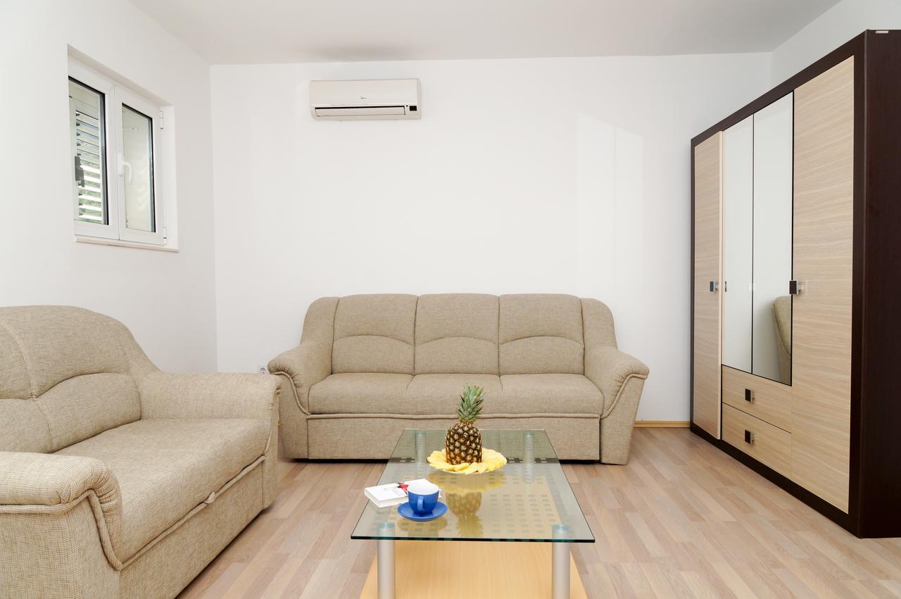 Apartments Apple Cat Montenegro Ko Bijela Eksteriør billede