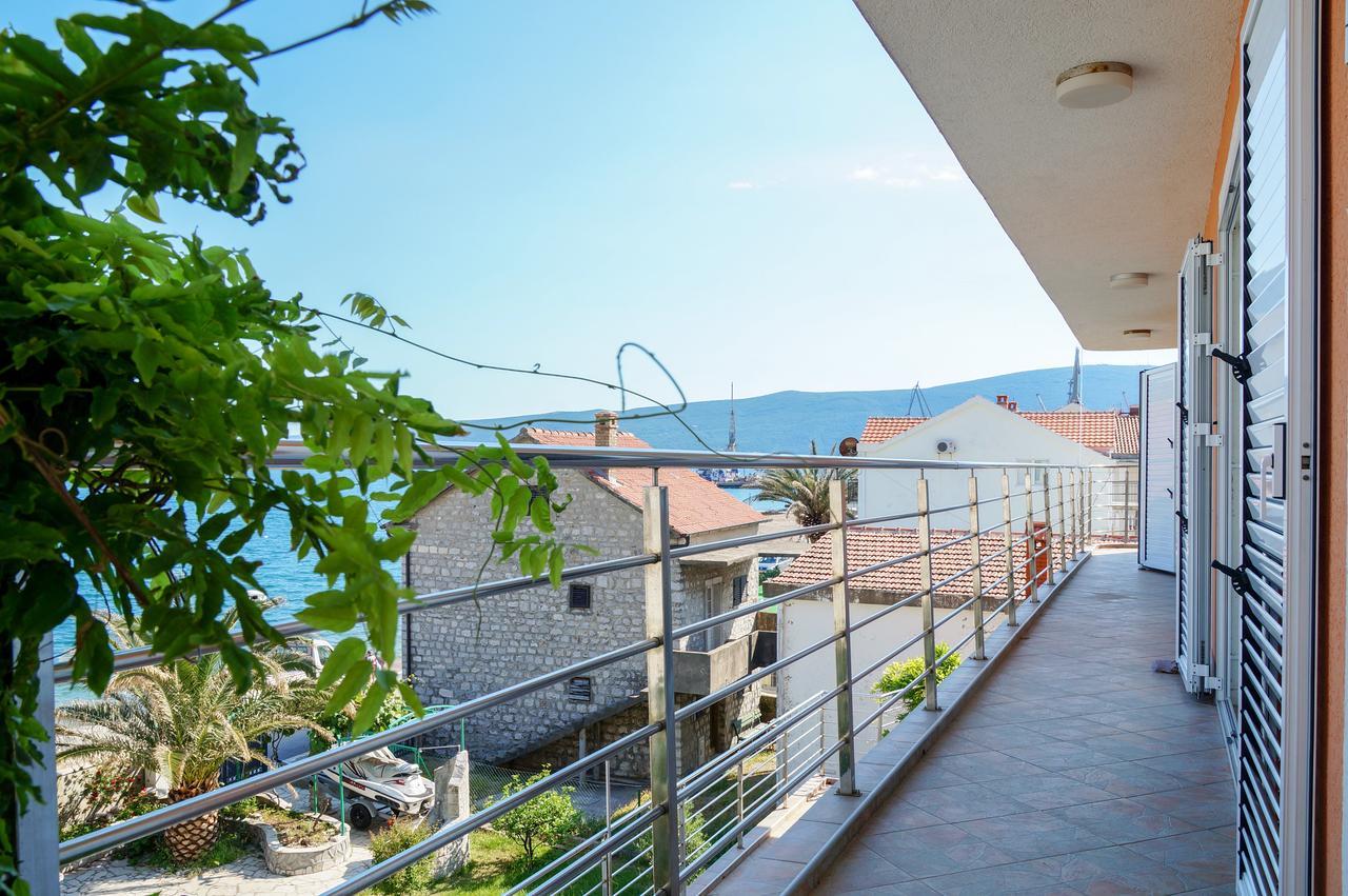 Apartments Apple Cat Montenegro Ko Bijela Eksteriør billede