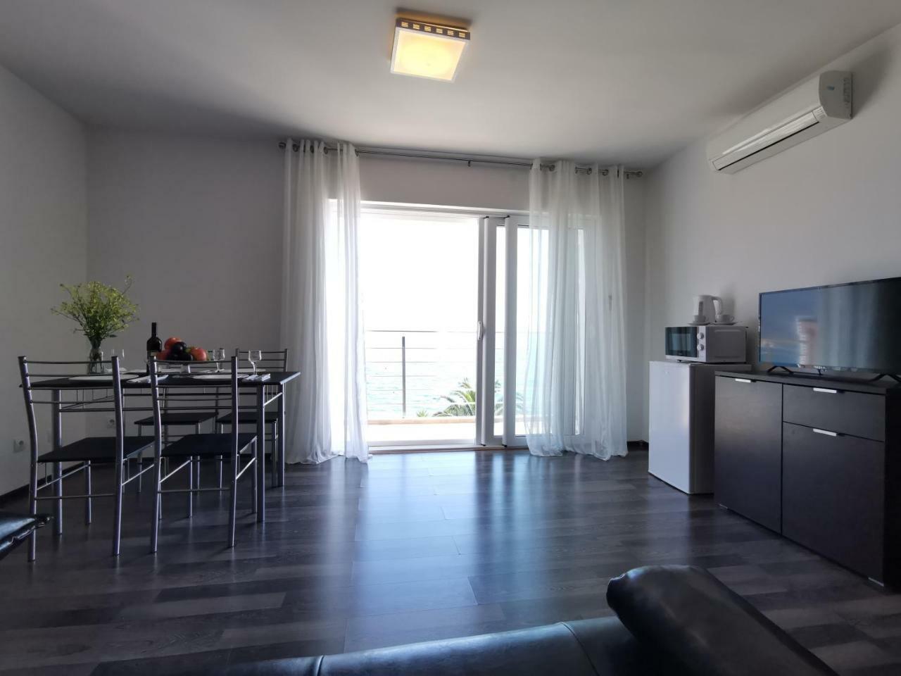 Apartments Apple Cat Montenegro Ko Bijela Eksteriør billede